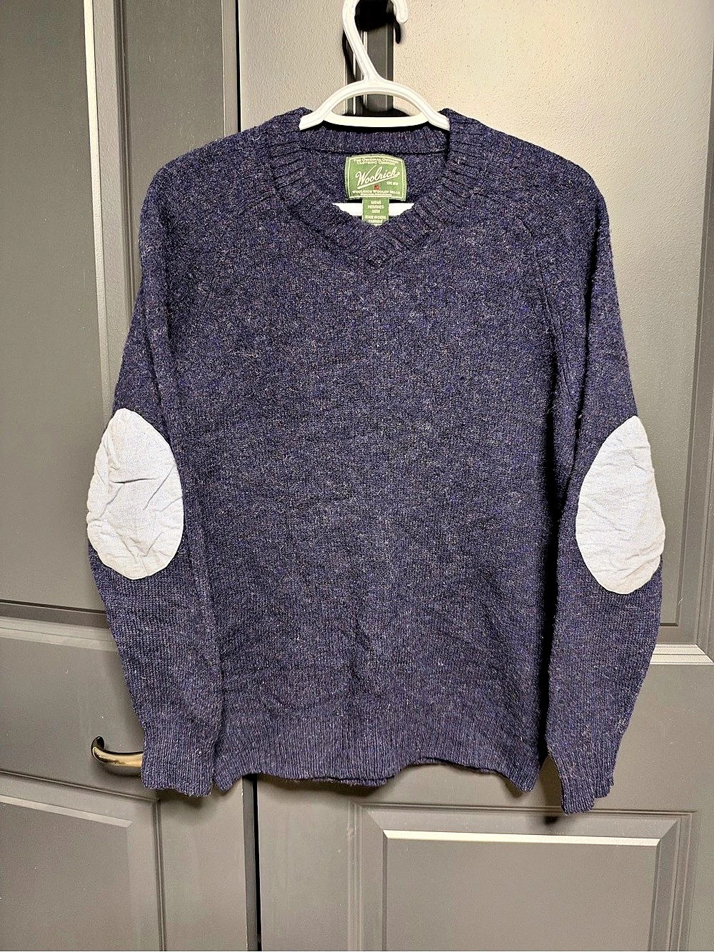 Woolrich Wool Crewneck Sweater in Blue & White Size Medium